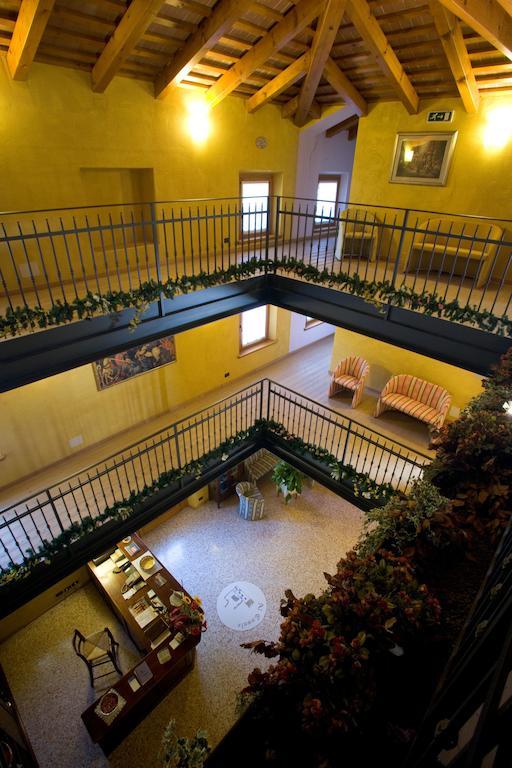 קודרויפו Agriturismo Al Casale מראה חיצוני תמונה